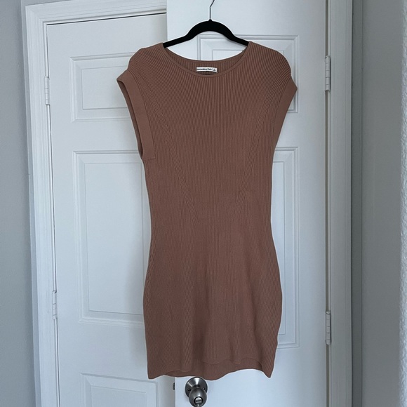 Abercrombie & Fitch Tan Mini Knit Dress - Picture 3 of 5